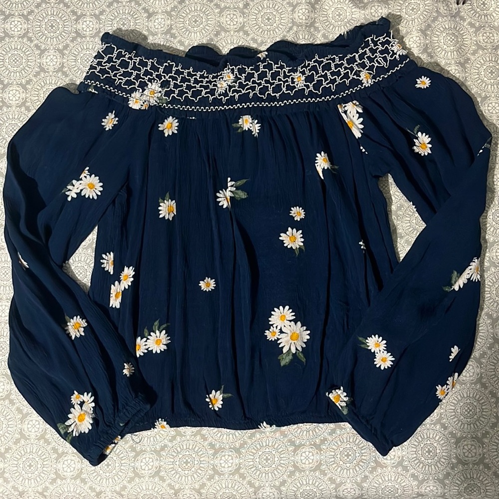 Aeropostale floral cropped off the shoulder blouse